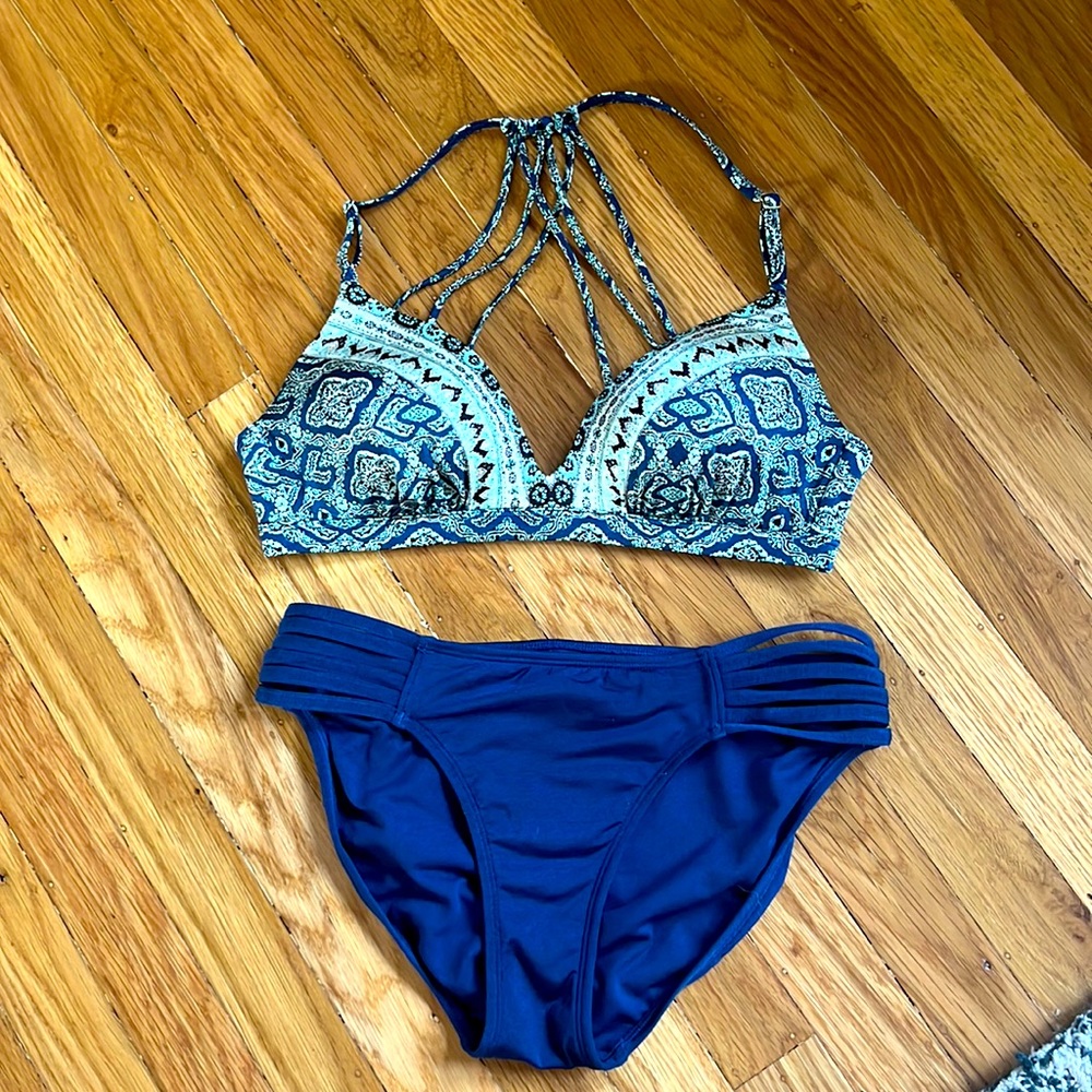 Athleta Aqualuxe Strappy Bikini S